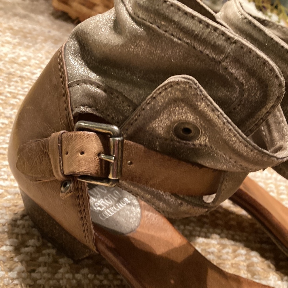 Women’s MiZ Mooz ankle sandals - Picture 4 of 14
